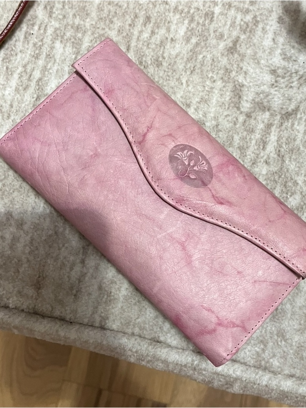 Buxton Pink Leather Flap Wallet
